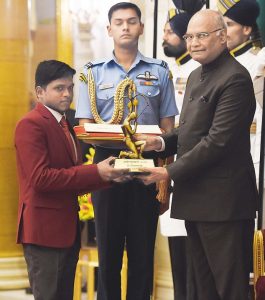 Mariyappan Thangavelu: India's golden high jumper para-athlete