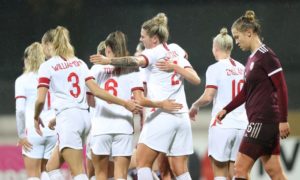 England demolish Latvia 20-0