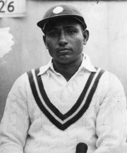 Deepak Shodhan - Indian Batsmen Whose Debut Century Became Their Last Test Century