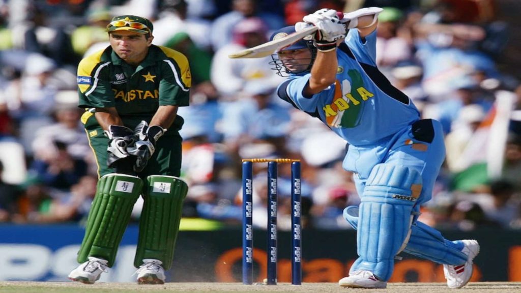 Sachin 98 vs Pakistan 2003 World Cup
