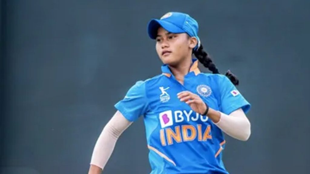 S D Bahadur: How much Salary do Indian Women Cricket Team Players get?
