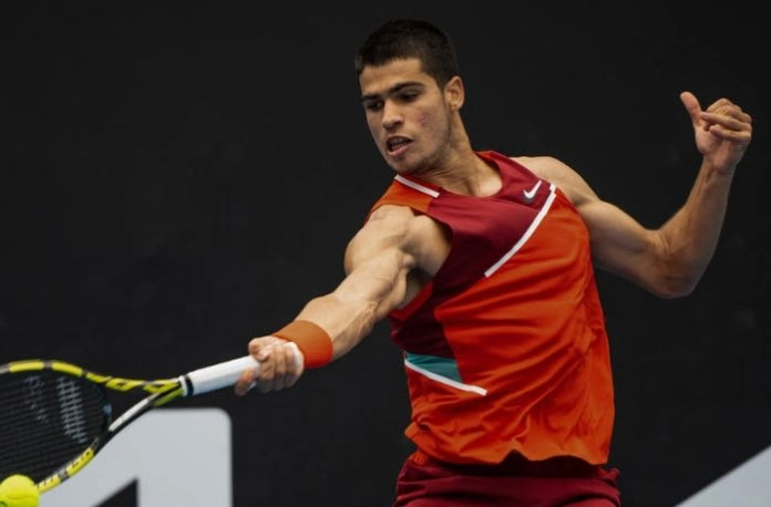 18-year-old Carlos Alcaraz breaks the ATP Top 10 for the first time after Barcelona