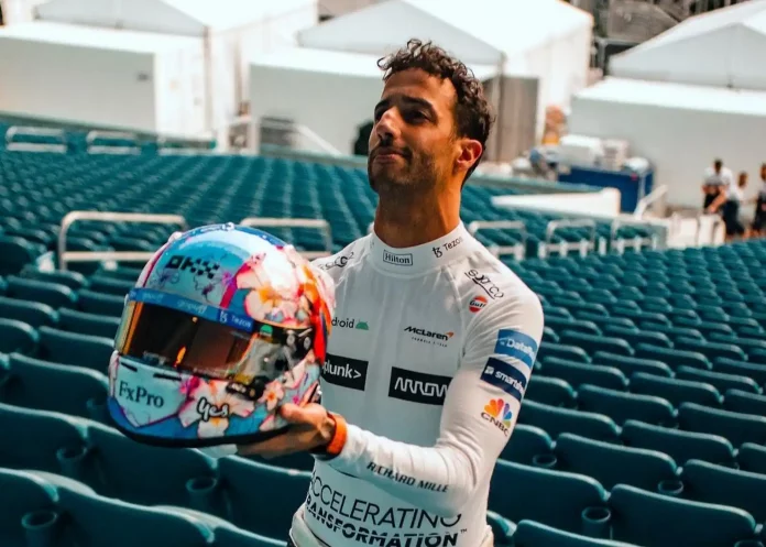Daniel Ricciardo Helmet Photos, Design, Looks, and Designer Name?