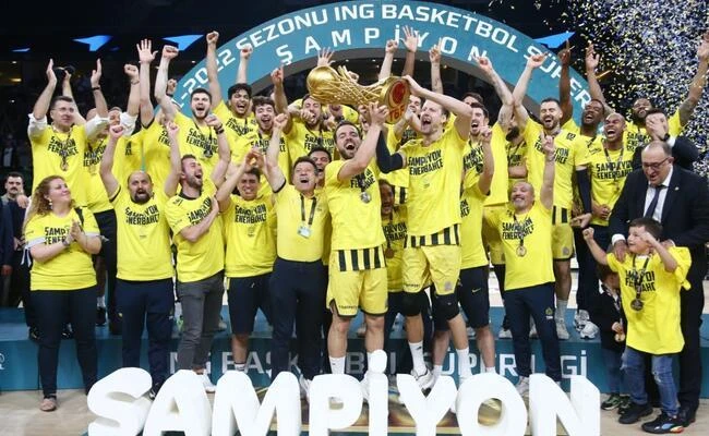 Fenerbahçe won the 2022 BSL.