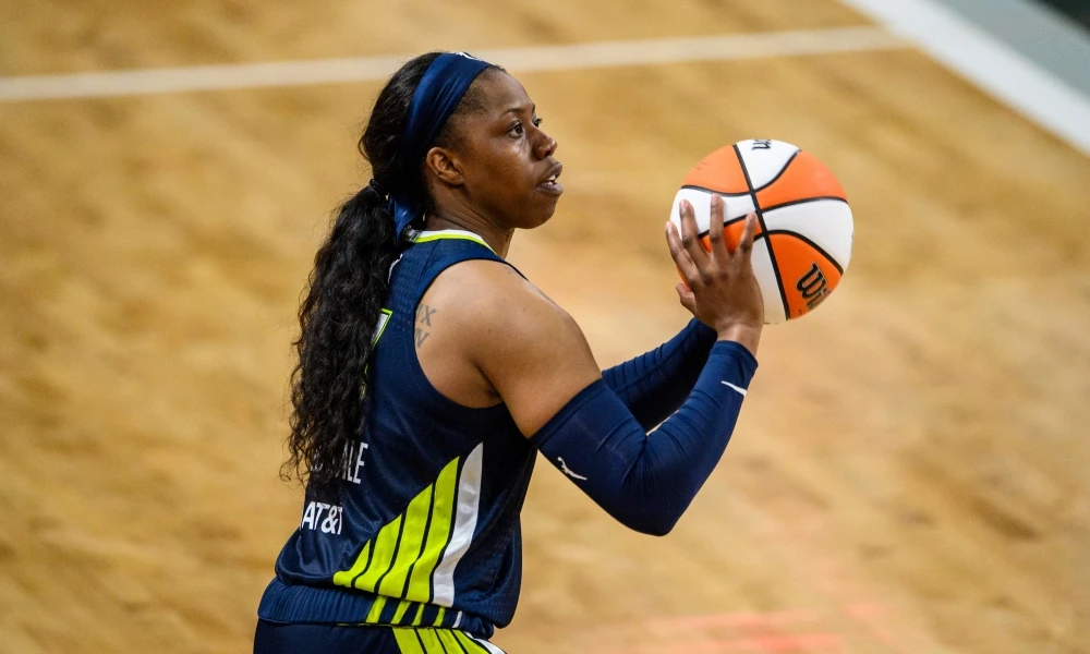 Arike Ogunbowale during a game.