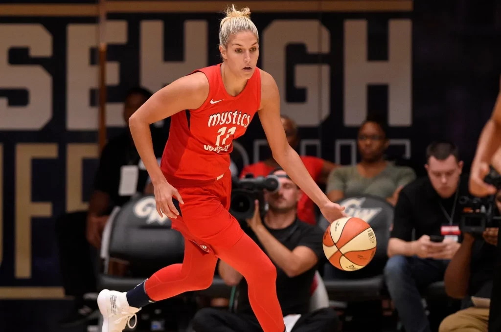 Elena Delle Donne during a game.
