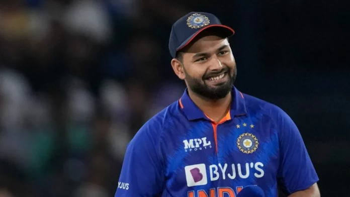 Why is Rishabh Pant not playing against Pakistan in Asia Cup 2022?