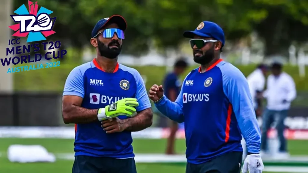 Dinesh Karthik vs Rishabh Pant