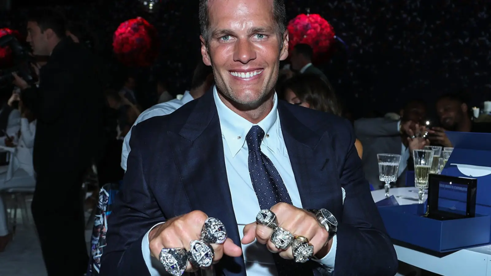 What's Tom Brady's favorite Super Bowl ring? His answer is classic Brady -  Article - Bardown