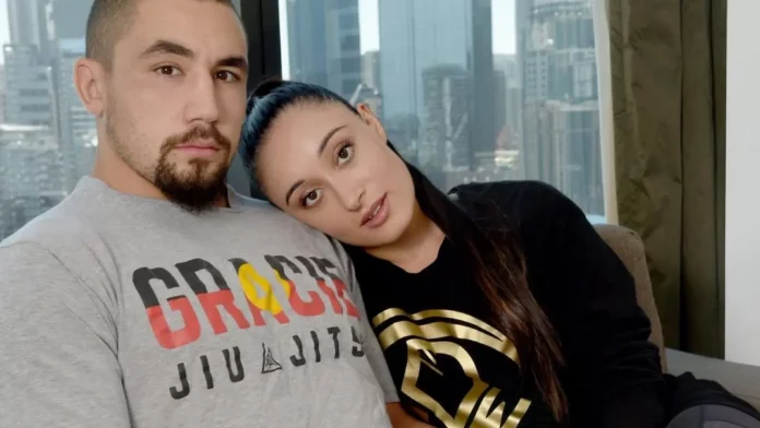 Who is Robert Whittaker Wife? Know all about Sofia Whittaker