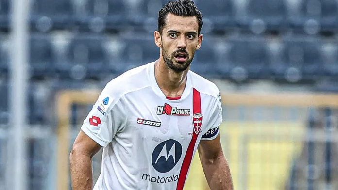 Pablo Mari resumed training at his loan club Monza, two months after being stabbed
