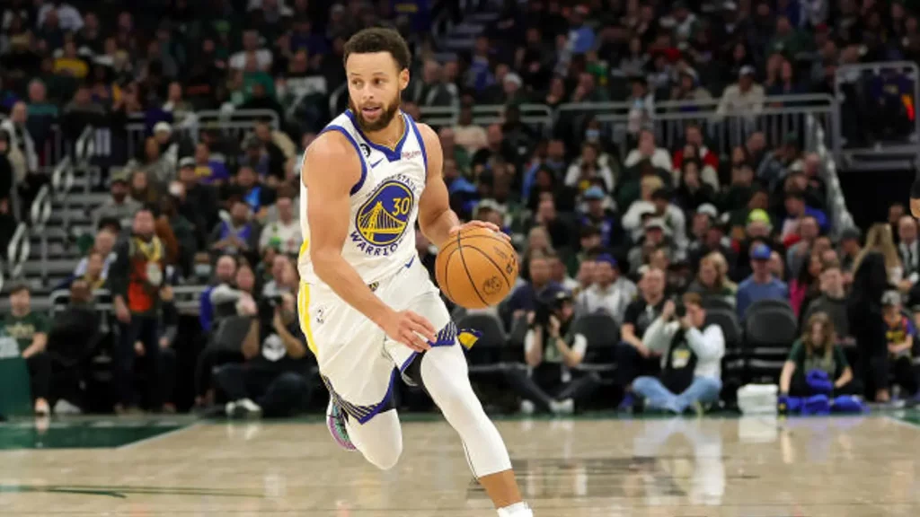 Stephen Curry set to be Out for few weeks due to Injury