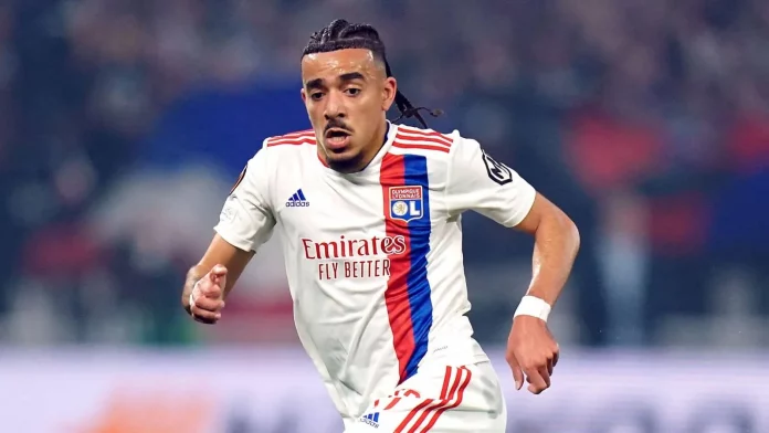 Chelsea signs Malo Gusto to a contract extension until 2030 and returns the defender to Lyon