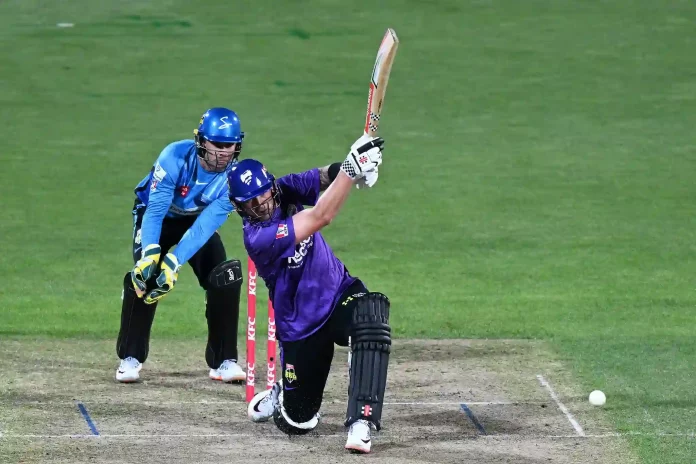 Ben Mcdermott regiosters a fifty for the Hurricanes coming back form an injury