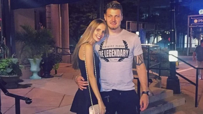 Valeri Nichushkin with Wife Svetlana Lyuk