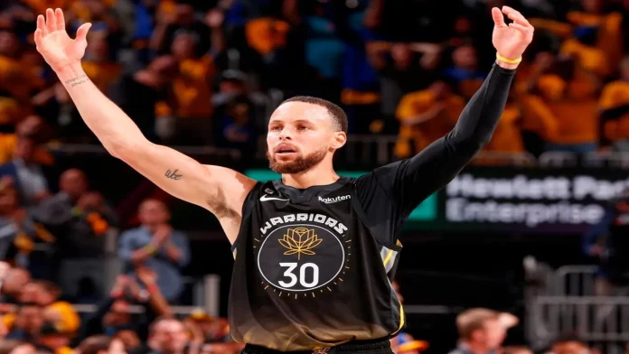 Stephen Curry Scores 36 Points as the Golden State Warriors Defeat the Sacramento Kings 114-97 to Cut the Series Deficit to 2-1