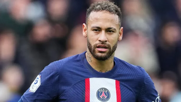 Neymar reconsiders moving out of Paris sighting an opportunity to work with former boss